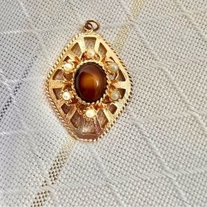 Vintage Sarah Coventry Tiger’s Eye & Faux Pearl Gold Tone Pendant